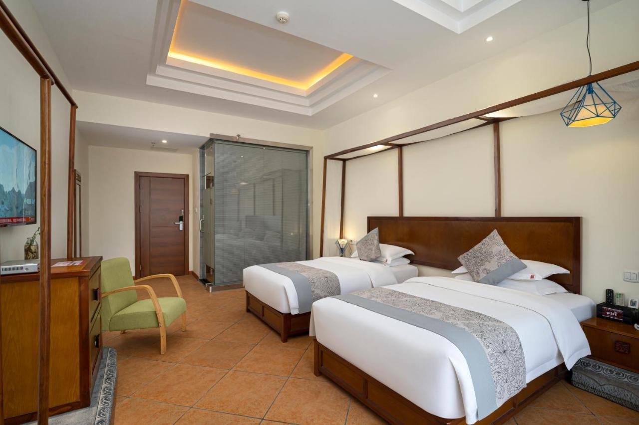 Guilin Crystal Crescent Moon Hotel מראה חיצוני תמונה